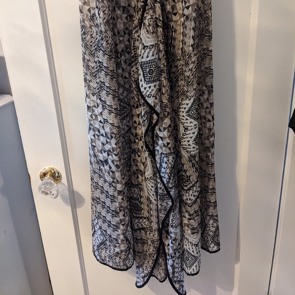 NWT Raviya coverup- Size M - Picture 3 of 4